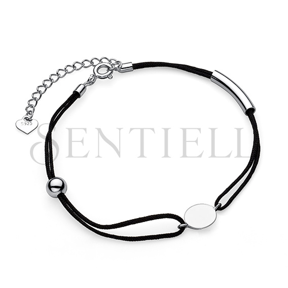 bracelet with circle and line through it