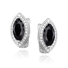 Silver (925) earrings with black zirconia