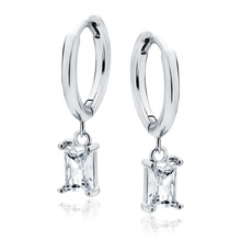 Silver (925) earrings with white rectangle zirconia