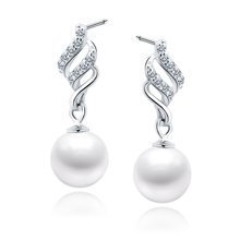 Silver (925) pearl earrings with zirconias
