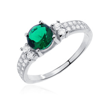 Silver (925) ring with emerald color & white zirconia