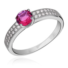 Silver (925) ring with ruby color & white zirconia