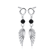Silver (925) wings earrings with black zirconia / spinel