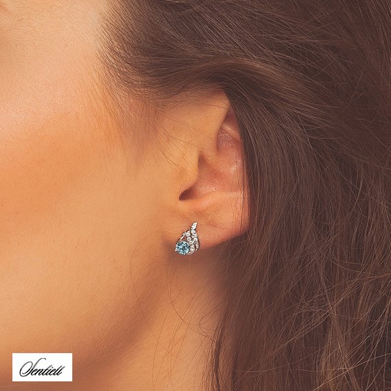 Silver (925) elegant earrings with aquamarine zirconia