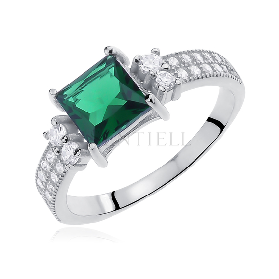 Silver (925) ring with emerald color & white zirconia