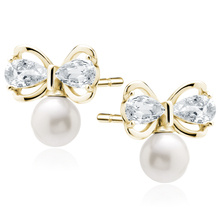 Silver (925) gold-plated earrings with pearls and white zirconias