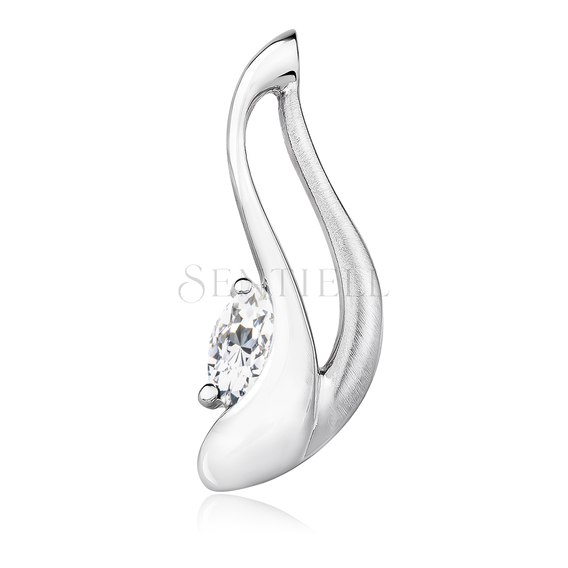 Silver (925) pendant with white zirconia