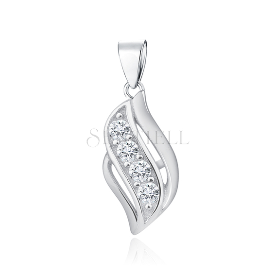 Silver (925) pendant with zirconia