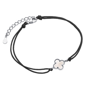 Pulsera de plata de ley 925 con nácar y cordón negro - cuatrifolio