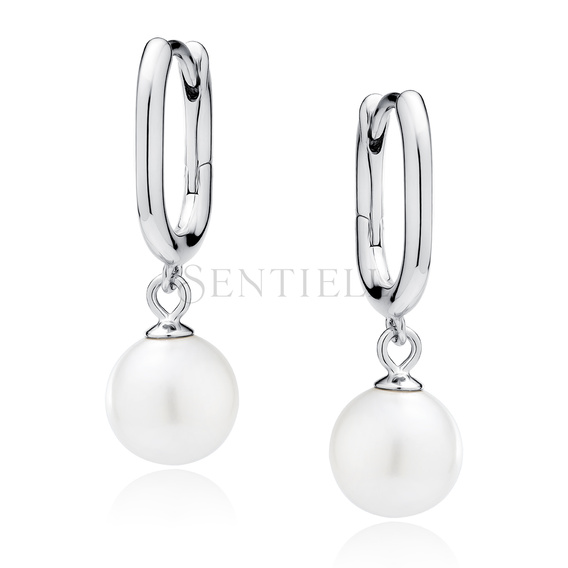 Silver (925) elegant earrings with pearl