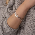 Silver (925) high polished bracelet with big clasp