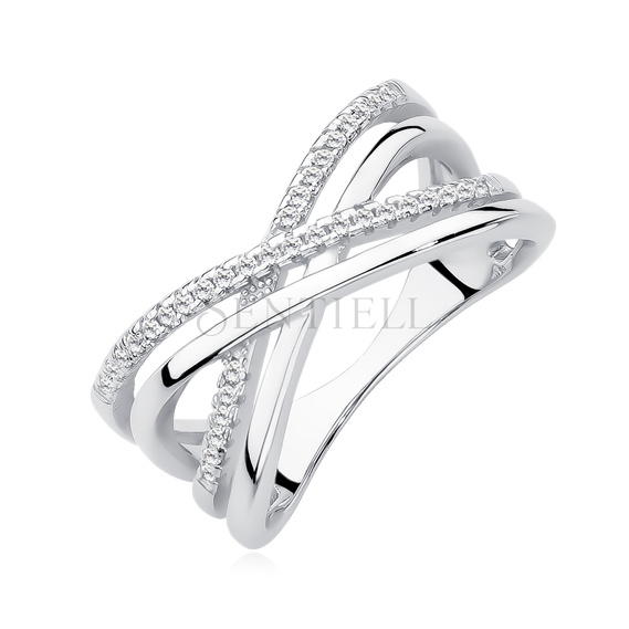 Silver (925) ring with zirconia