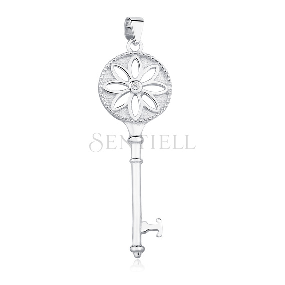 Silver (925) key pendant with zirconia