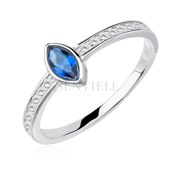 Silver (925) ring with sapphire zirconia