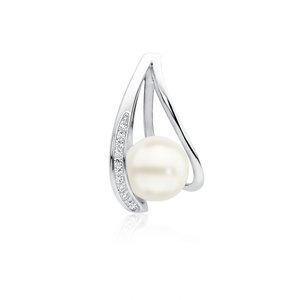 Silver (925) pearl pendant with zirconia