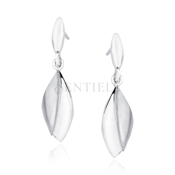 Silver (925) elegant earrings