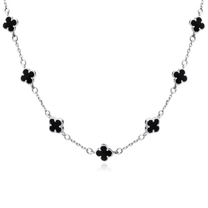 Silver (925) necklace with black onyx - quatrefoil