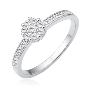 Silver (925) ring with white zirconia