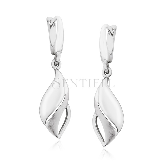 Silver (925) elegant earrings