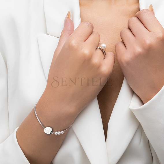 Anillo de plata de ley 925 con perla