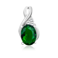 Silver (925) delicate pendant with emerald zirconia