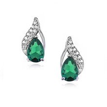 Silver (925) earrings with emerald zirconia