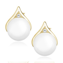 Silver (925) pearl earrings with zirconia, gold-plated