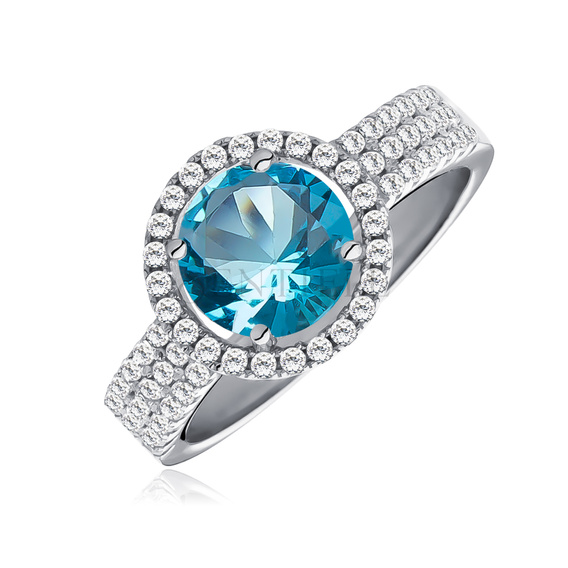 Beautiful Silver (925) ring with aquamarine zirconia