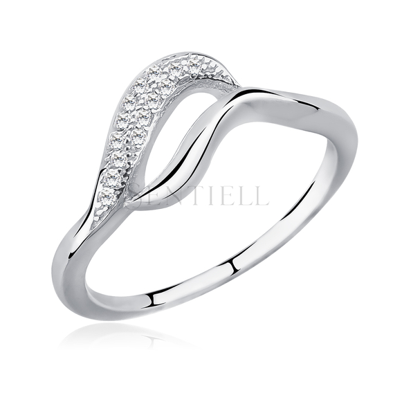 Silver (925) ring with white zirconia