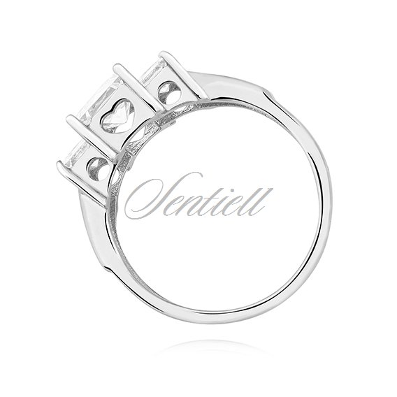 Silver (925) ring with white zirconia