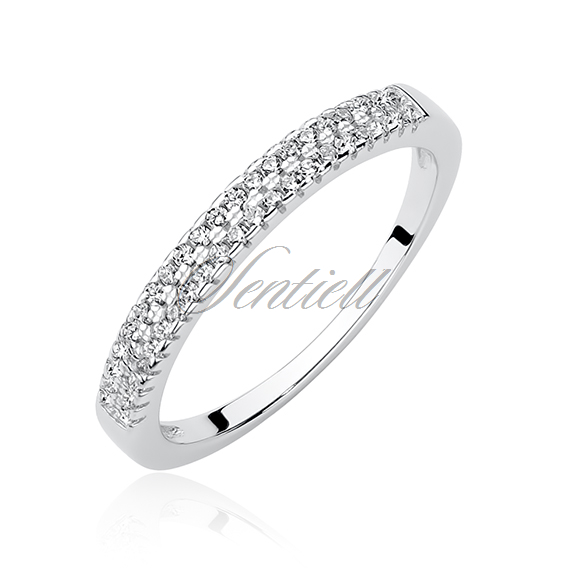 Silver (925) ring with zirconia